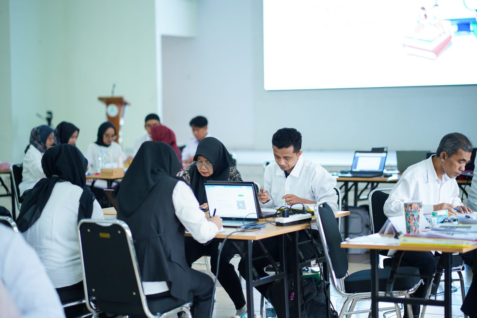 Perkuat Profesionalisme Pustakawan, Poltekkes Kemenkes Aceh Ikuti Sertifikasi Pustakawan Kementerian Kesehatan 3
